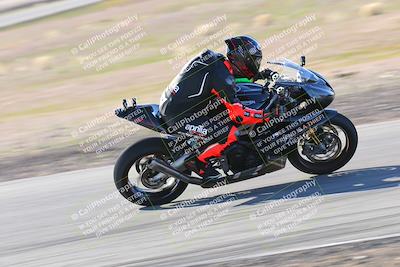 media/Feb-05-2023-Classic Track Day (Sun) [[c35aca4a42]]/Group 2/session 4 turn 4/